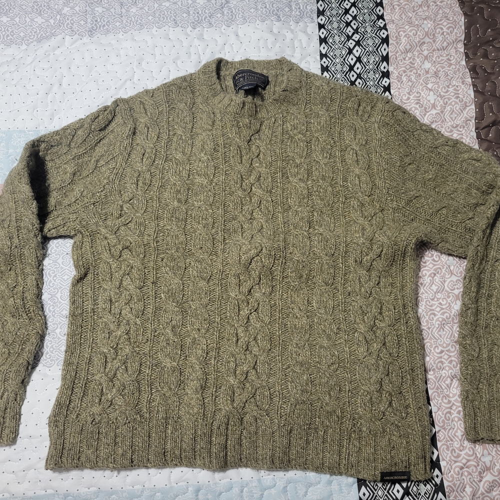 Cable Knit Sweater in Olive Green Abercrombie Fitch MENS L